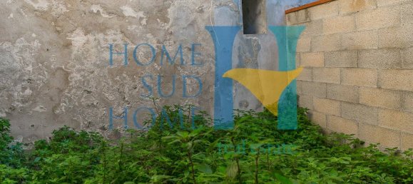 Apartamento de 5 dormitorios en Noto, Italy No. 87300 12