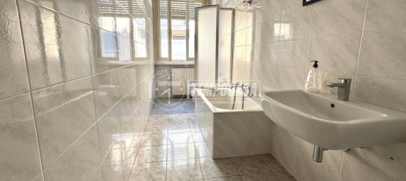 1 bedroom Apartment in Lodi, Italy No. 216744 8