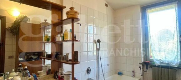 3 bedrooms House in Cesano Maderno, Italy No. 266796 43