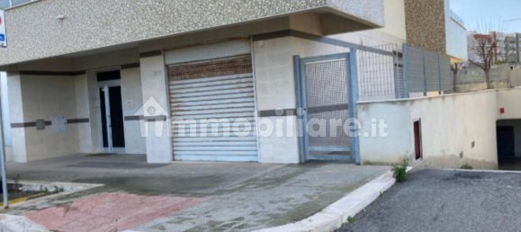5 rooms Commercial property in Molfetta, Italy No. 373653 4