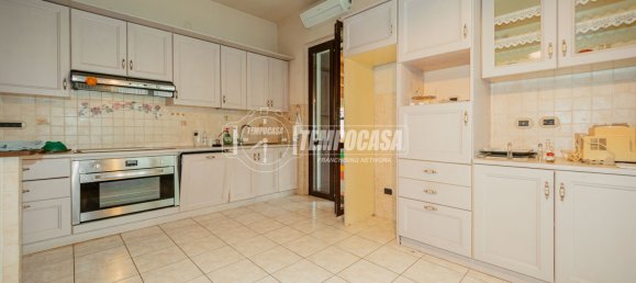 6 rooms Villa in Voghera, Italy No. 154858 16
