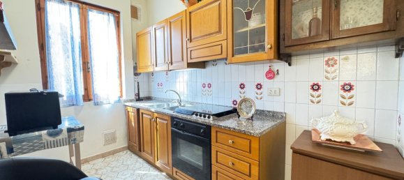 6 bedrooms House in Marliana, Italy No. 377520 31