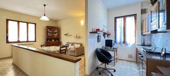 6 bedrooms House in Marliana, Italy No. 377520 50