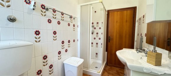 6 bedrooms House in Marliana, Italy No. 377520 47