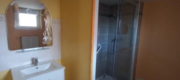 2 bedrooms House in Evin-Malmaison, France No. 326160 4