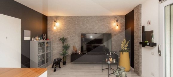 3 rooms Apartment in Monza, Italy No. 31394 30