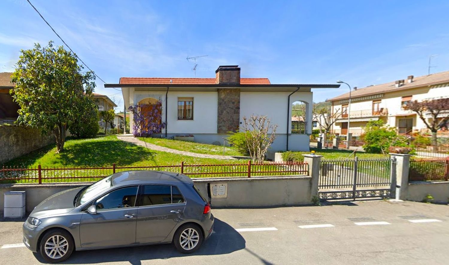 6 rooms Villa in Lugagnano Val d'Arda, Italy No. 295688