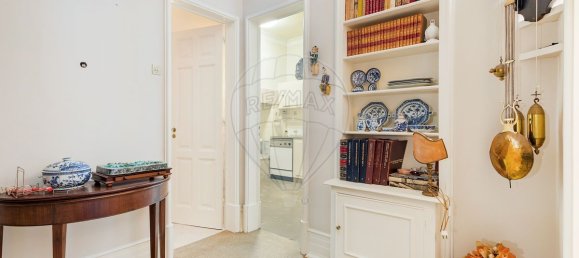 4 bedrooms Apartment in Lisbon, Portugal No. 99440 16