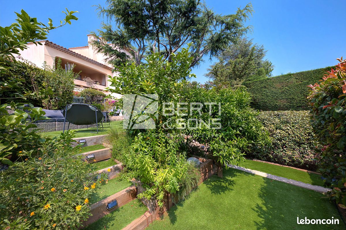 Apartamento de 2 dormitorios en Mandelieu-la-Napoule, France No. 321992