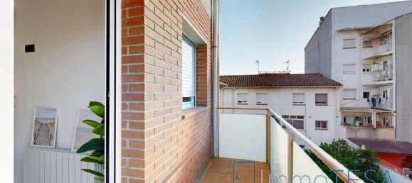 3 bedrooms Apartment in Barcelona, Spain No. 166693 38