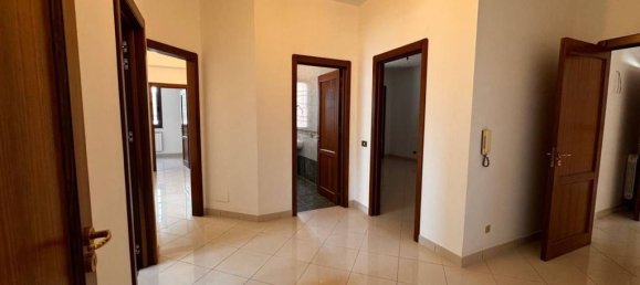 Вилла с 4 спальнями в Чинизи, Италия № 313183 11