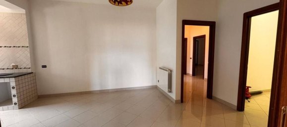 Вилла с 4 спальнями в Чинизи, Италия № 313183 8