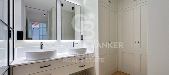 4 bedrooms Apartment in Eixample, Spain No. 86195 14