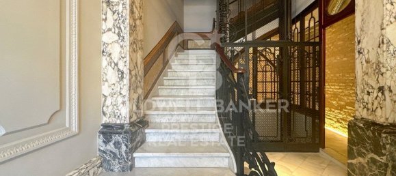 4 bedrooms Apartment in Eixample, Spain No. 86195 22