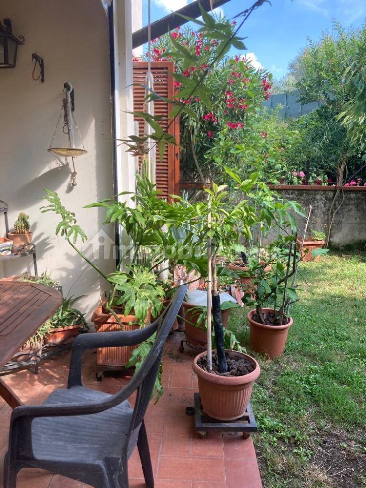 3 bedrooms Villa in Figline e Incisa Valdarno, Italy No. 214894