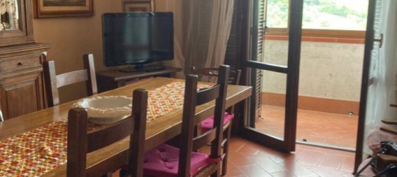 3 bedrooms Villa in Figline e Incisa Valdarno, Italy No. 214894 4