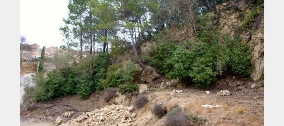 100m² Land in Villeseque-des-Corbieres, France No. 104565 6