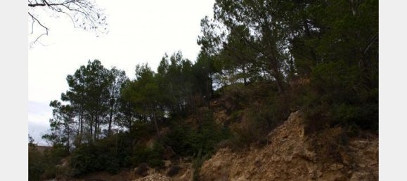 100m² Land in Villeseque-des-Corbieres, France No. 104565 4