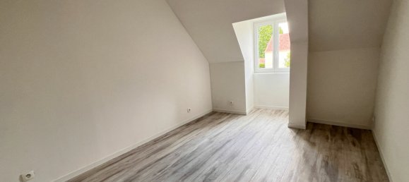 4 bedrooms House in Sainte-Genevieve, France No. 61494 7