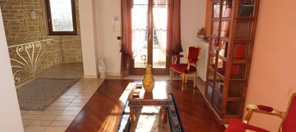 Villa de 5 divisões em Cassolnovo, Italy N.º 168538 20