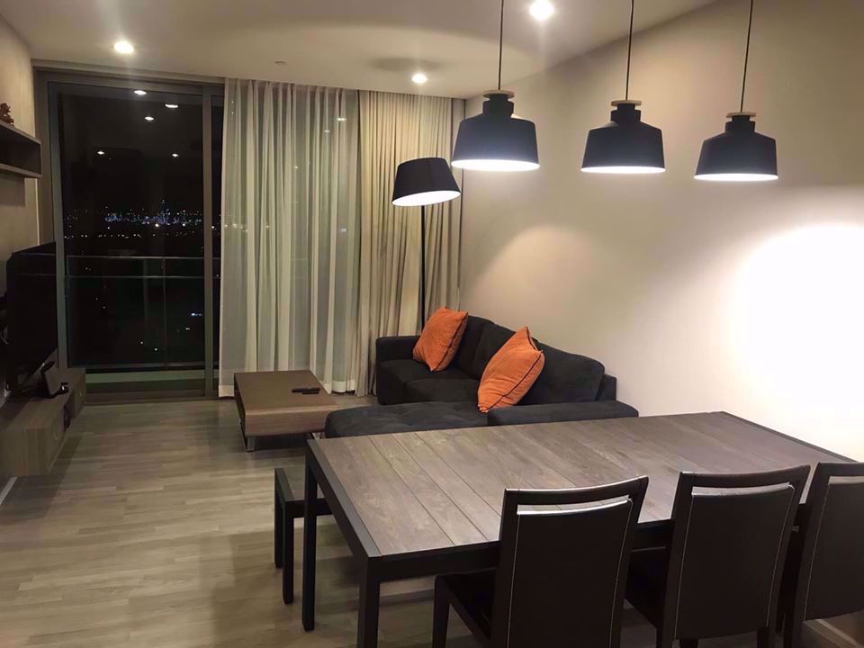2 bedrooms Condo in Khlong Toei, Thailand No. 10229