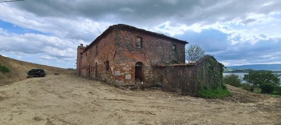 5 bedrooms House in Castiglione del Lago, Italy No. 58738 10