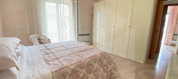 4 rooms Apartment in Bitonto, Italy No. 29062 53