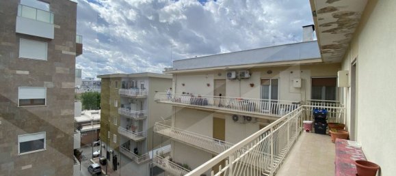 4 rooms Apartment in Bitonto, Italy No. 29062 90