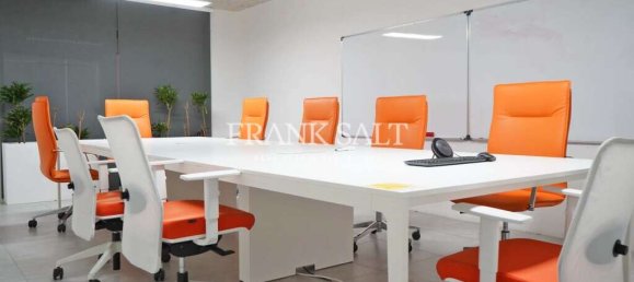 Офис 450м² в Сент-Джулианс, Мальта № 11955 13