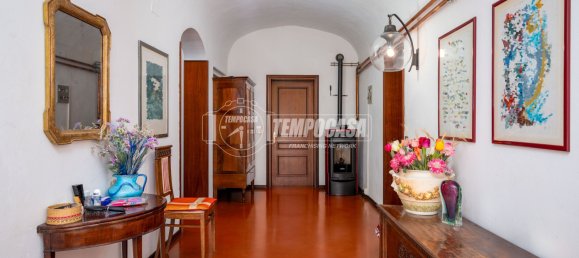6 bedrooms House in Cavriago, Italy No. 10855 5