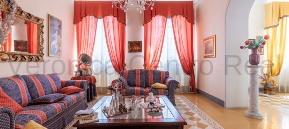 13 bedrooms Villa in Porcari, Italy No. 358827 9