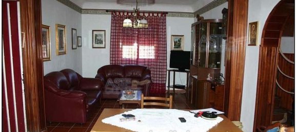 Вилла с 5 комнатами в Бурджо, Италия № 298687 6