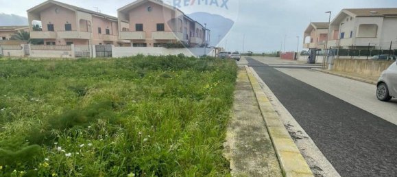 233m² Land in Portopalo di Capo Passero, Italy No. 57039 2