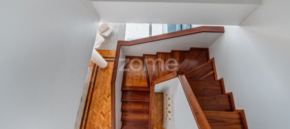 3 bedrooms House in Porto, Portugal No. 145080 16