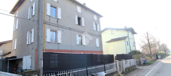 Дом с 6 комнатами в Реджо Эмилия, Италия № 8059 31