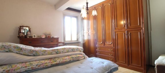 Дом с 6 комнатами в Реджо Эмилия, Италия № 8059 16