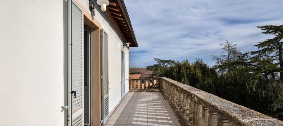 6 bedrooms Villa in Montalcino, Italy No. 106210 26