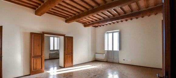 6 bedrooms Villa in Montalcino, Italy No. 106210 23