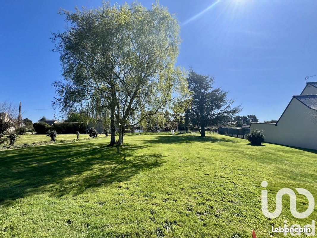 864m² Land in Plourivo, France No. 201740