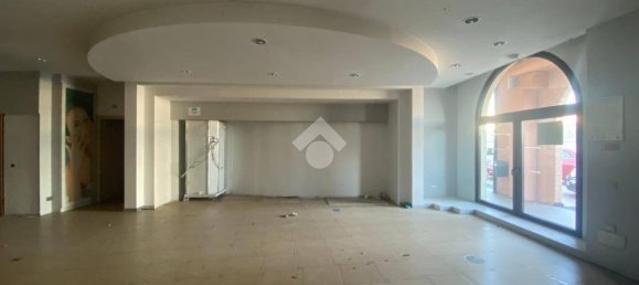  عقار تجاري في Castiglione delle Stiviere, Italy 230متر مربع رقم 65217 13