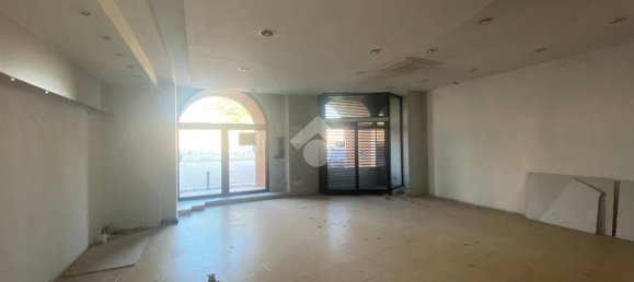  عقار تجاري في Castiglione delle Stiviere, Italy 230متر مربع رقم 65217 6