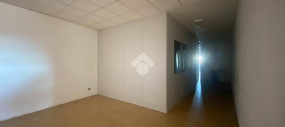  عقار تجاري في Castiglione delle Stiviere, Italy 230متر مربع رقم 65217 22