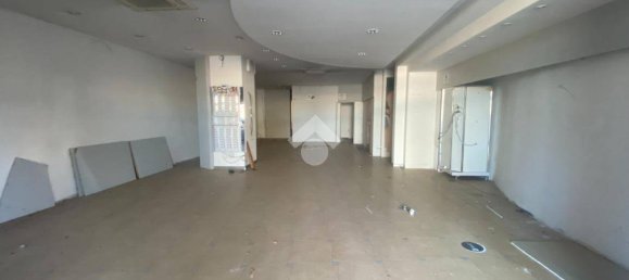  عقار تجاري في Castiglione delle Stiviere, Italy 230متر مربع رقم 65217 4