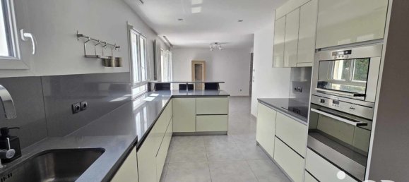 Дом с 4 спальнями в Шеси, Франция № 64303 18