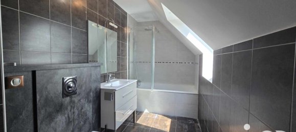 Дом с 4 спальнями в Шеси, Франция № 64303 13