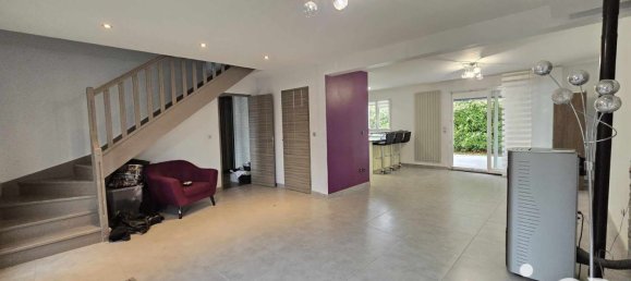 Дом с 4 спальнями в Шеси, Франция № 64303 9