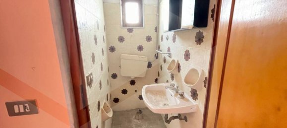 Casa de 5 habitaciónes en Conversano, Italy No. 26458 4