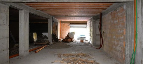 500m² Garage in Paola, Italy No. 272227 14