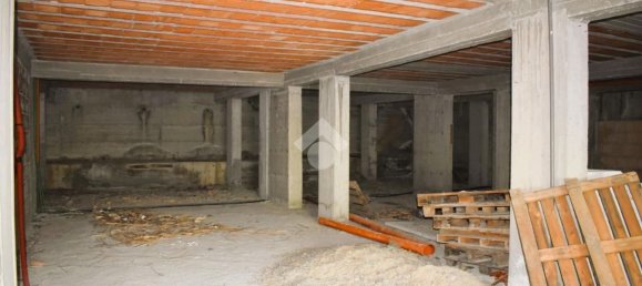 500m² Garage in Paola, Italy No. 272227 6