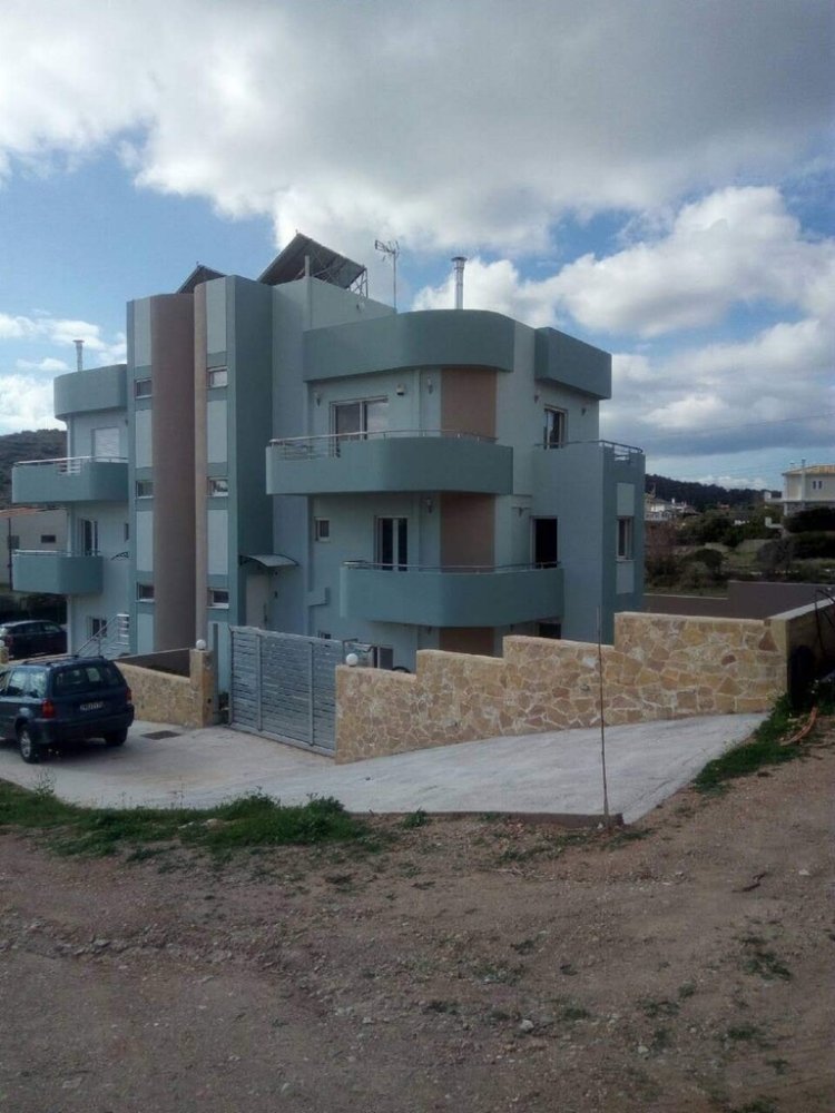 4 Schlafzimmer Property in Kalyvia Thorikou, Greece, Nr. 3827